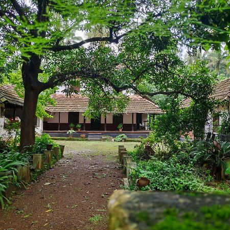 Meadows Villa Thrissur Buitenkant foto