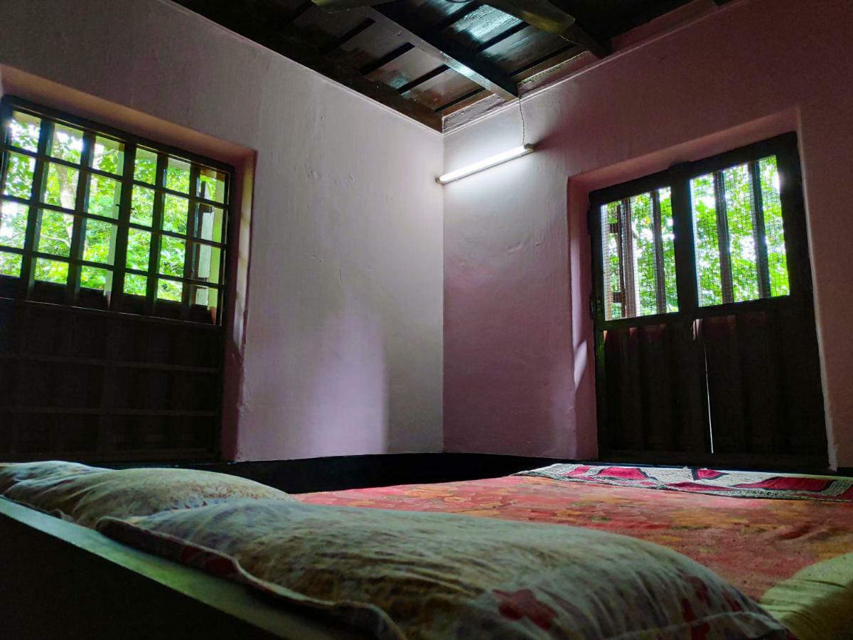 Meadows Villa Thrissur Buitenkant foto