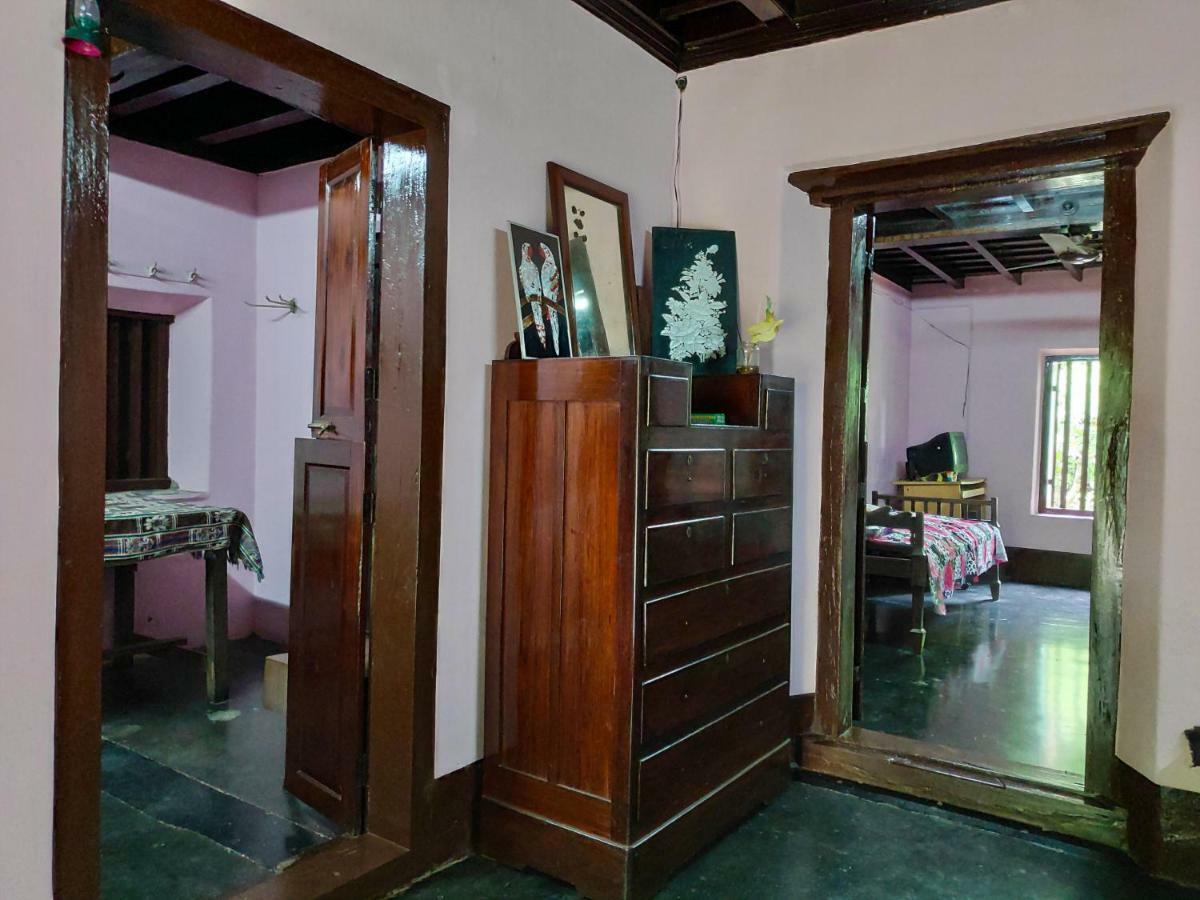 Meadows Villa Thrissur Buitenkant foto